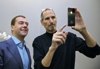 Why the Iphone is getting more popular among Russian customers?